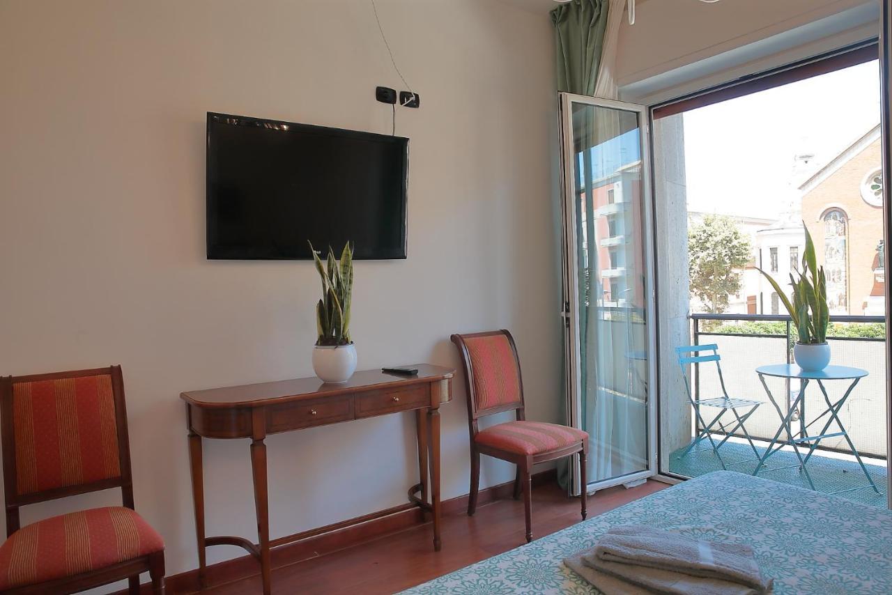 Savoia & Cavour _ Premium Signature _ Hotell Bari Exteriör bild